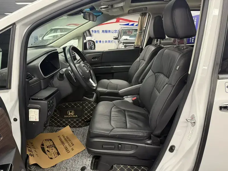 2022 Honda Odyssey с пробегом 51 000 км