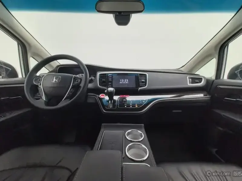 2021 Honda Odyssey с пробегом 158 000 км