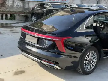 2023 Hongqi H5 с пробегом 51 100 км