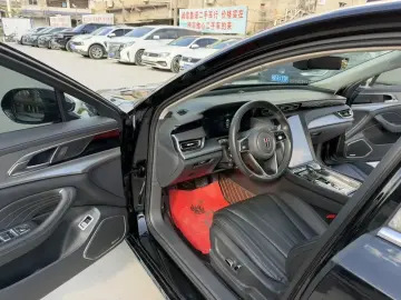 2023 Hongqi H5 с пробегом 51 100 км
