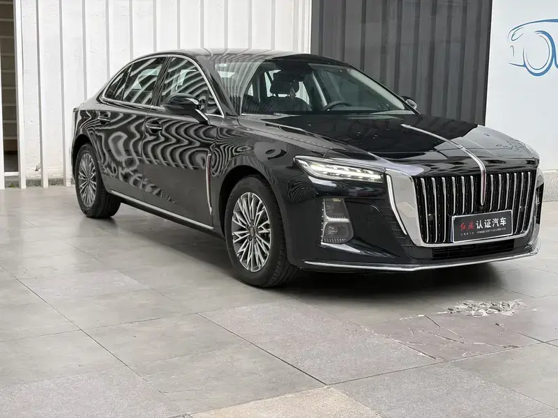 2024 Hongqi H5 с пробегом 57 000 км