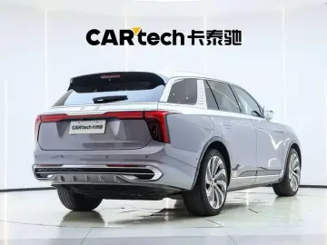 2020 Hongqi E-HS9 с пробегом 41 300 км
