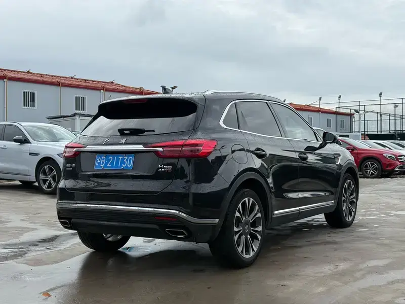 2019 Hongqi HS5 с пробегом 114 000 км