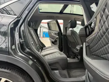 2019 Hongqi HS5 с пробегом 114 000 км