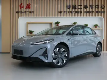 Hongqi Tiangong 05