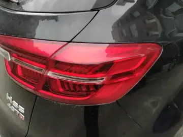 2019 Hongqi HS5 с пробегом 55 000 км