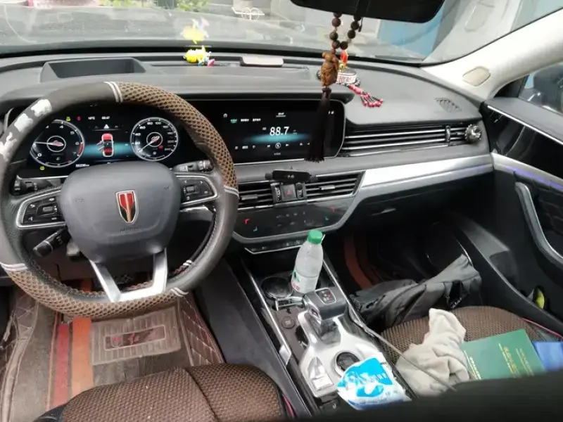 2019 Hongqi HS5 с пробегом 55 000 км