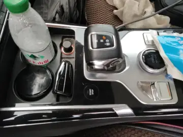 2019 Hongqi HS5 с пробегом 55 000 км
