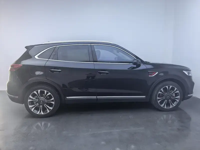 2019 Hongqi HS5 с пробегом 110 900 км