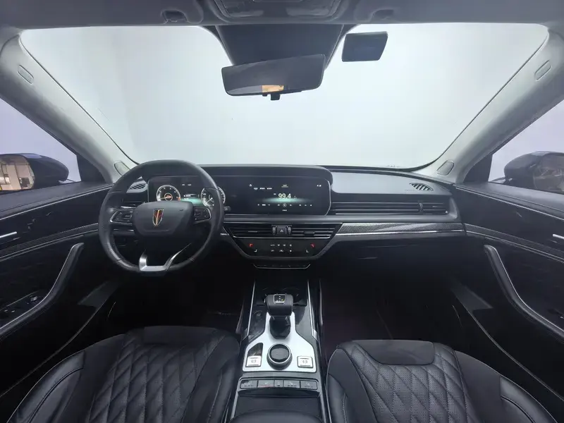 2019 Hongqi HS5 с пробегом 110 900 км