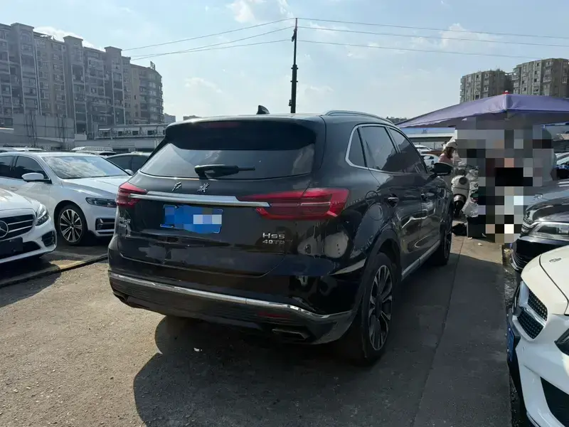 2019 Hongqi HS5 с пробегом 80 000 км
