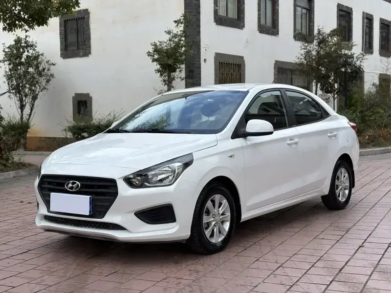 2017 Hyundai Reina с пробегом 89 000 км