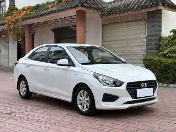 2017 Hyundai Reina с пробегом 89 000 км