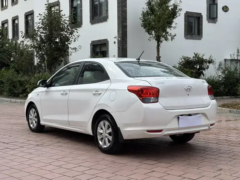 2017 Hyundai Reina с пробегом 89 000 км