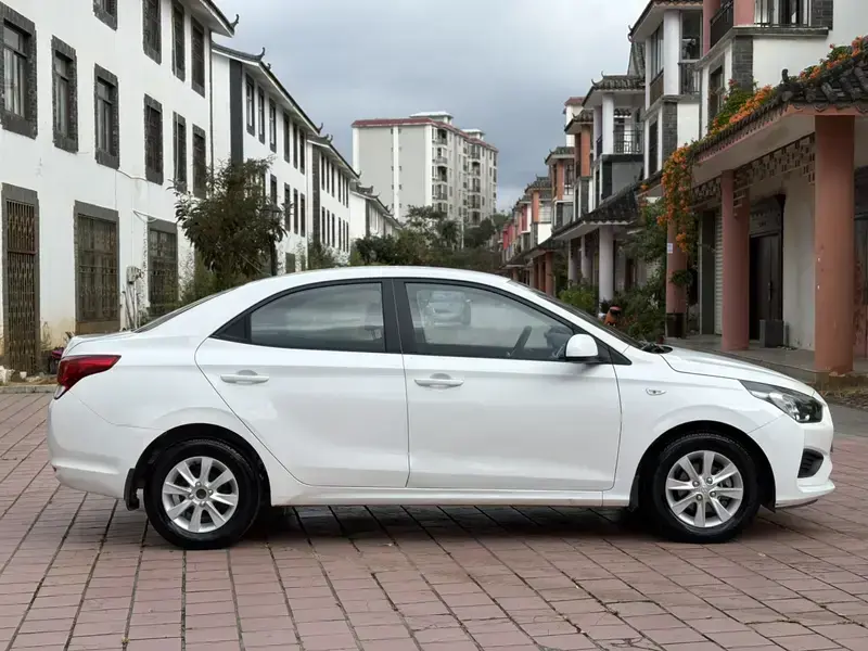 2017 Hyundai Reina с пробегом 89 000 км