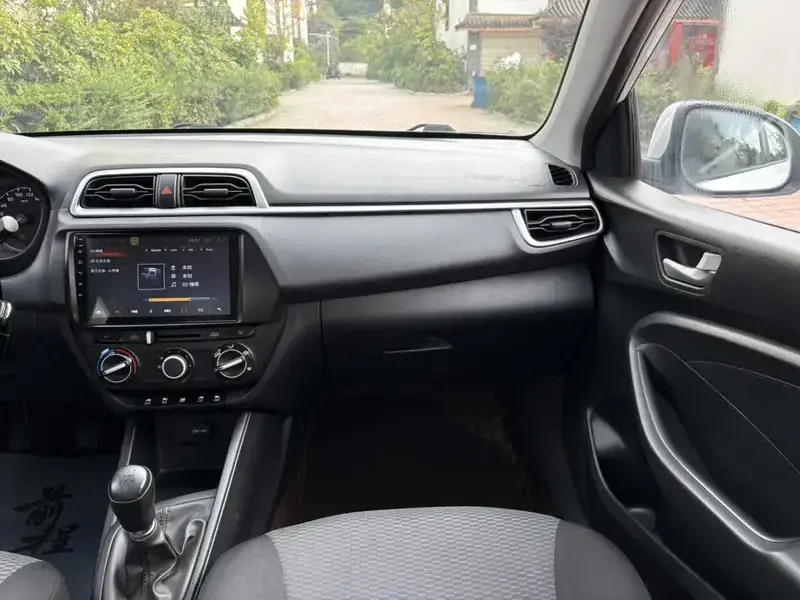 2017 Hyundai Reina с пробегом 89 000 км