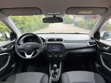 2017 Hyundai Reina с пробегом 89 000 км