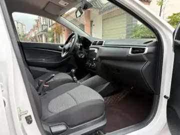 2017 Hyundai Reina с пробегом 89 000 км