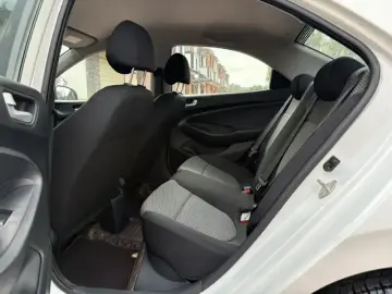 2017 Hyundai Reina с пробегом 89 000 км