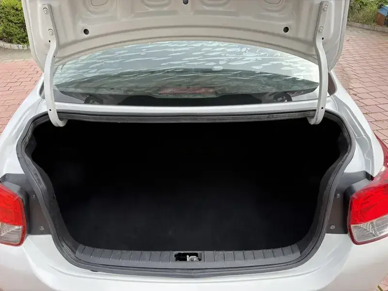 2017 Hyundai Reina с пробегом 89 000 км