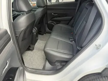 2025 Hyundai Tucson с пробегом 5 200 км