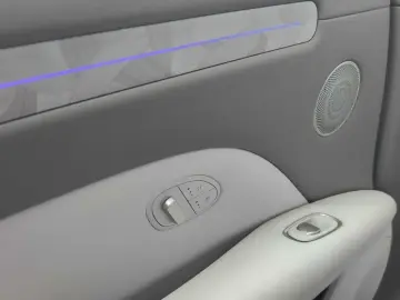 2025 IM Motors (Zhiji) L6 с пробегом 100 км