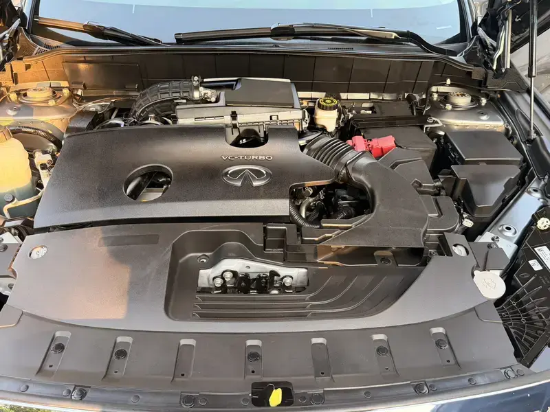 2020 Infiniti QX50 с пробегом 33 000 км