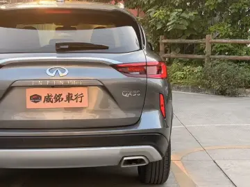 2020 Infiniti QX50 с пробегом 33 000 км