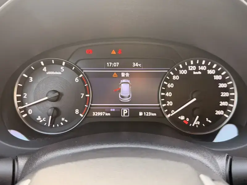 2020 Infiniti QX50 с пробегом 33 000 км