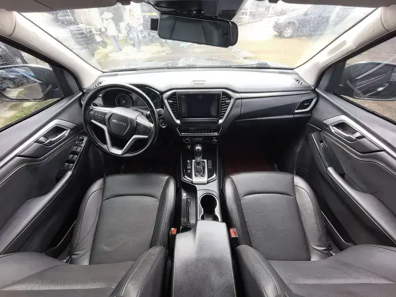 2021 Isuzu D-Max с пробегом 90 000 км