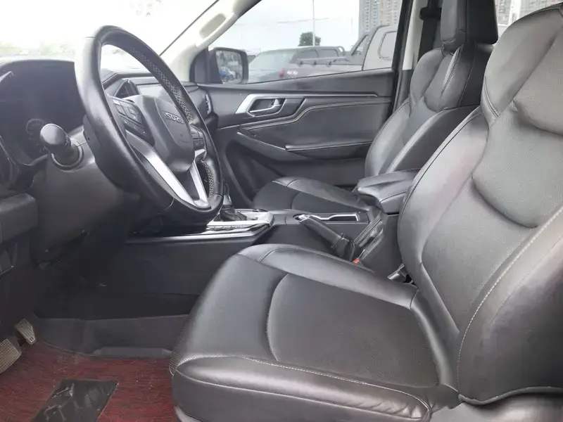 2021 Isuzu D-Max с пробегом 90 000 км