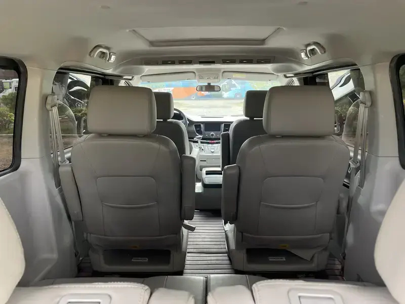 2013 JAC M5 с пробегом 127 000 км