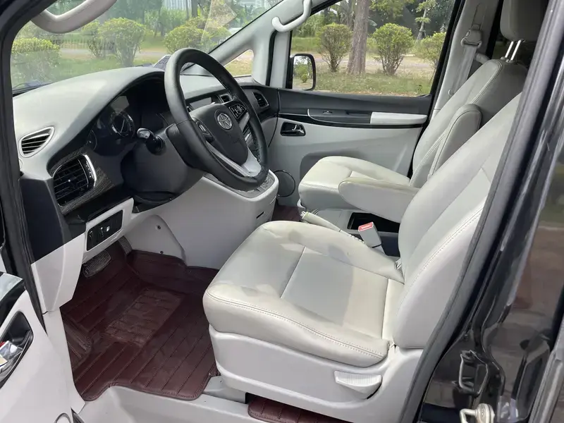 2013 JAC M5 с пробегом 127 000 км