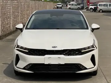 2020 Kia K5 с пробегом 55 000 км