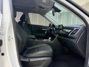 2023 Kia Seltos с пробегом 20 000 км