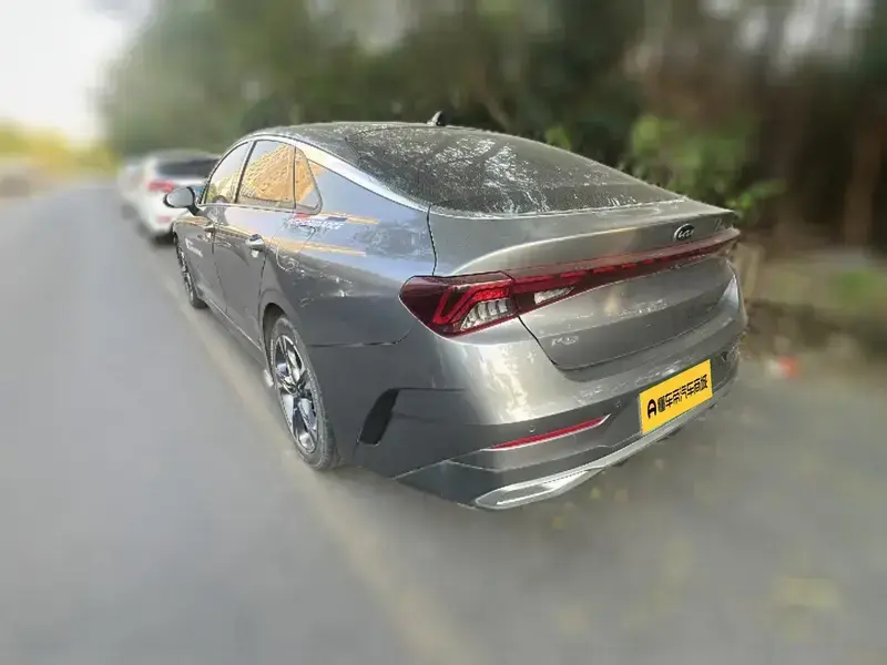2020 Kia K5 с пробегом 65 600 км