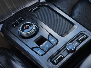 2020 Kia K5 с пробегом 130 000 км