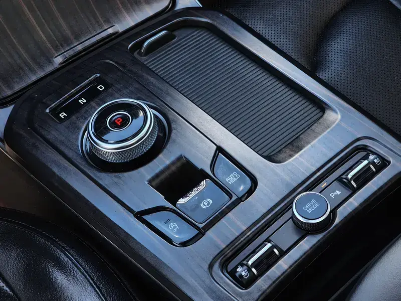 2020 Kia K5 с пробегом 130 000 км