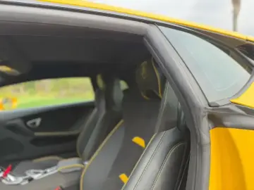 2023 Lamborghini Huracán с пробегом 4 000 км