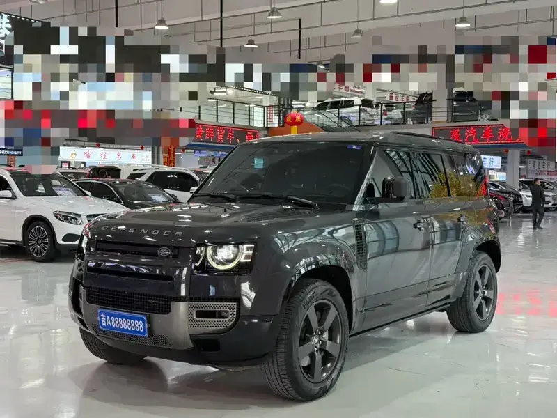 2023 Land Rover Defender с пробегом 60 000 км