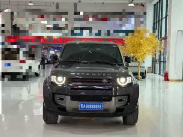 2023 Land Rover Defender с пробегом 60 000 км