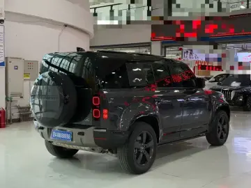 2023 Land Rover Defender с пробегом 60 000 км