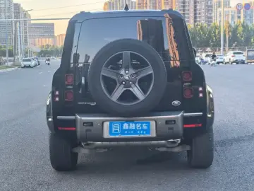 2022 Land Rover Defender с пробегом 30 000 км