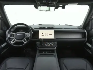 2022 Land Rover Defender с пробегом 30 000 км