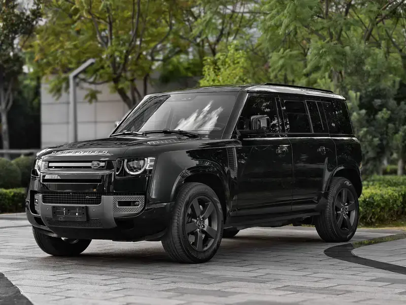 2022 Land Rover Defender с пробегом 62 000 км