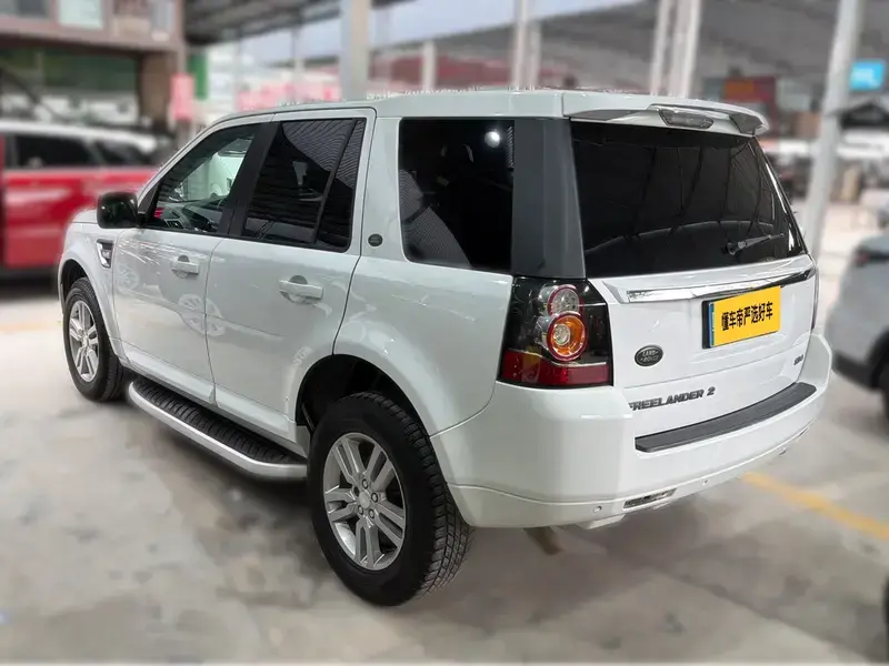 2014 Land Rover Freelander с пробегом 106 300 км