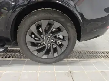 2023 Land Rover Discovery с пробегом 14 000 км