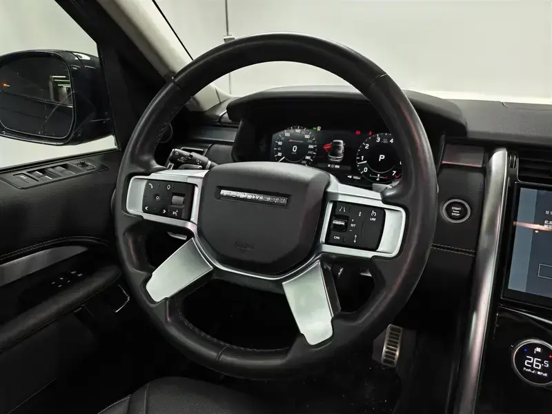 2023 Land Rover Discovery с пробегом 55 200 км