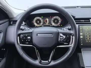 2024 Land Rover Range Rover Velar с пробегом 32 000 км