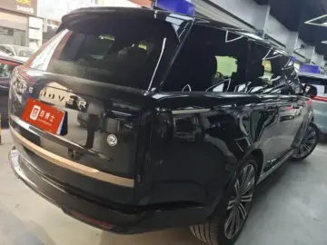 2024 Land Rover Range Rover с пробегом 21 000 км